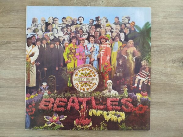 The Beatles – Sgt. Pepper's Lonely Hearts Club Band - Image 2