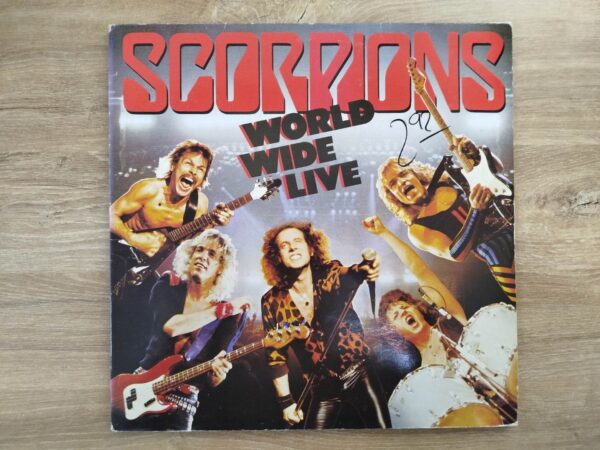 Scorpions - World Wide Live (2LP) - Image 2