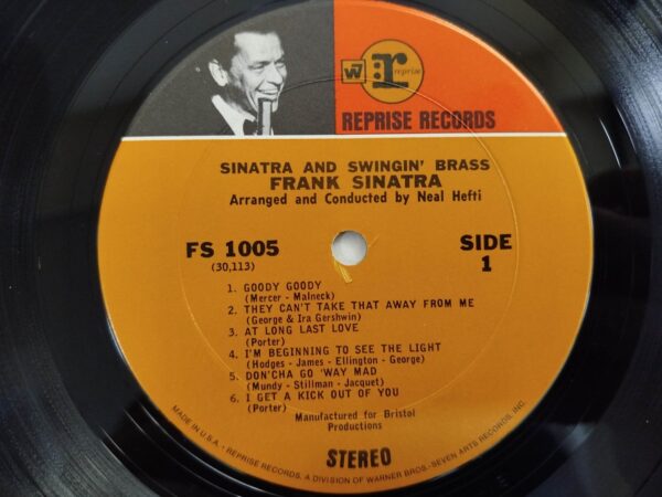 Frank Sinatra - Sinatra And Swingin' Brass - Image 5