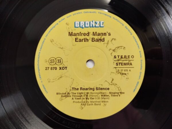 Manfred Mann's Earth Band - The Roaring Silence - Image 6