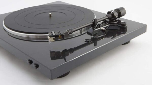 Denon DP-300F Fully Automatic Stereo Turntable - Image 3