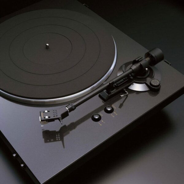 Denon DP-300F Fully Automatic Stereo Turntable - Image 4