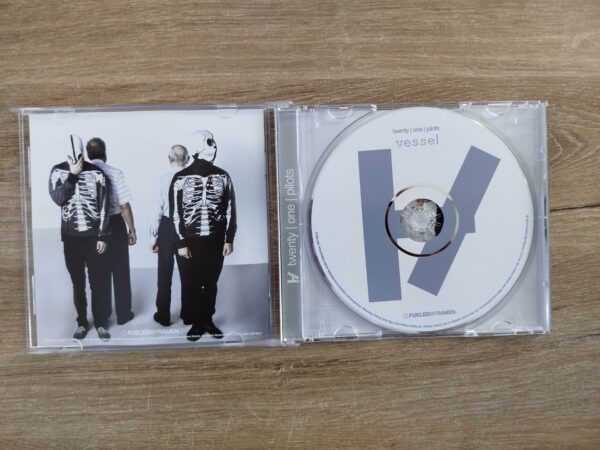 Twenty One Pilots - Vessel (CD) - Image 3